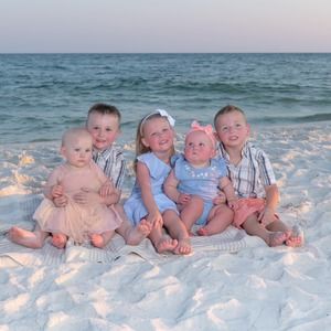 Meet your Posher, Ellen